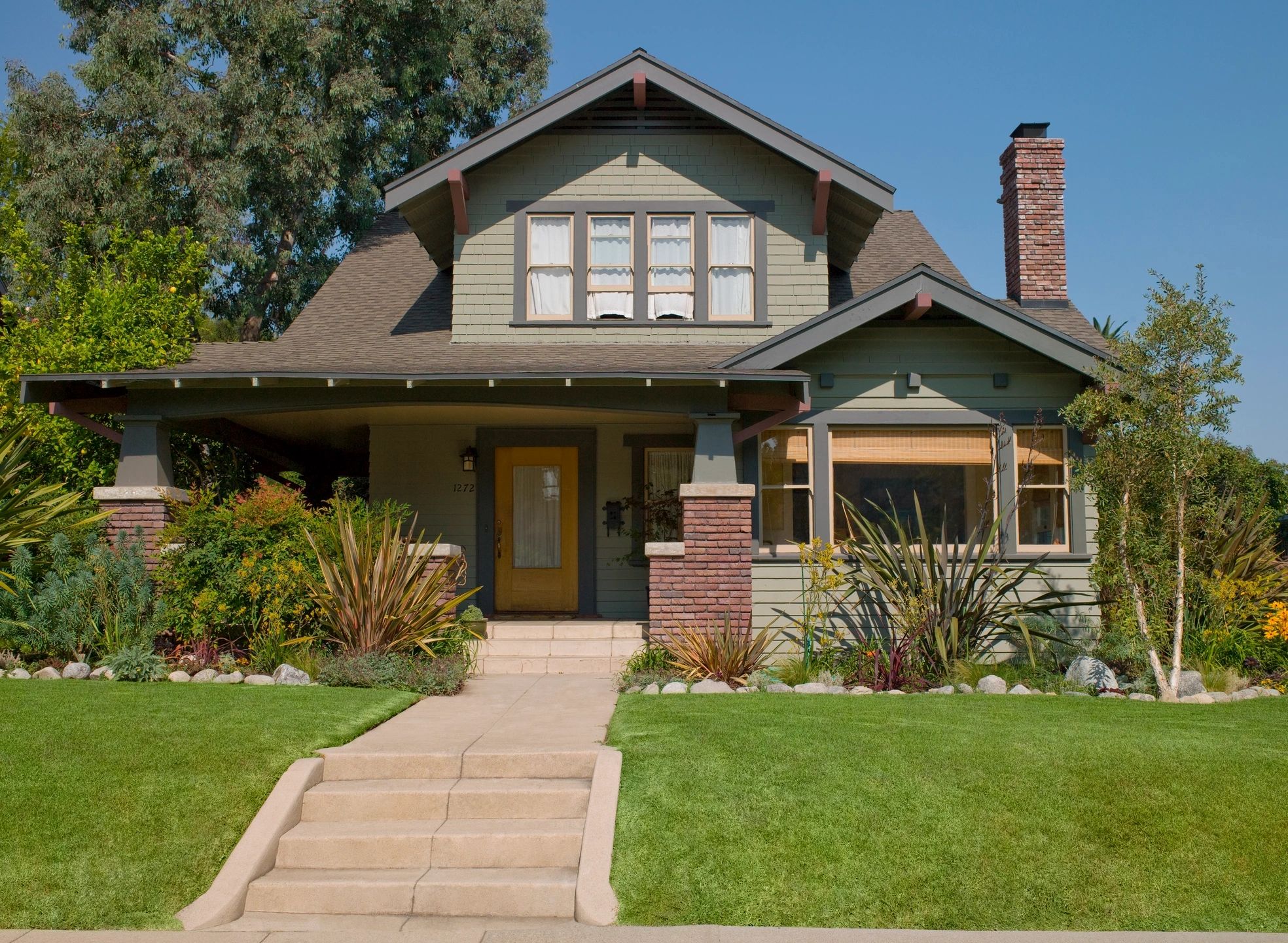 Craftsman style residential home